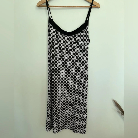 Black and White patterned Slip Dress size XL - Picture 2 of 4